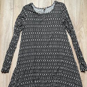Old Navy Dress - Small